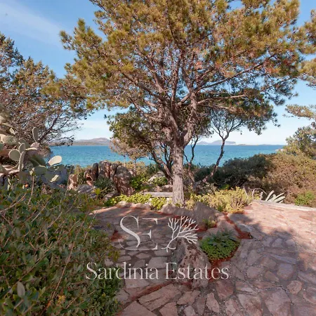 Villa Sandalia - 10m To The *