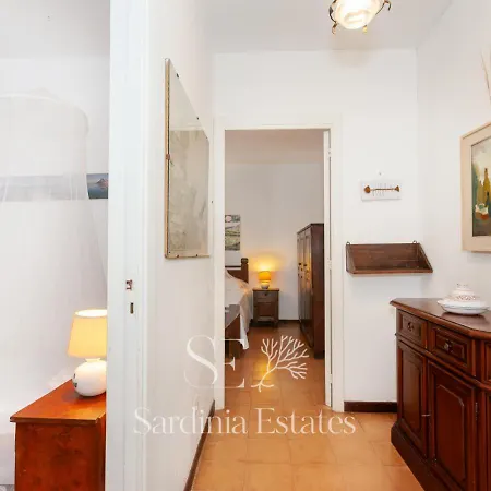 Sandalia - 10m To The Βίλα San Teodoro (Sardinia)