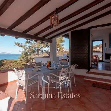 Villa Sandalia - 10 Meters To The Beach * San Teodoro (Sardinia)