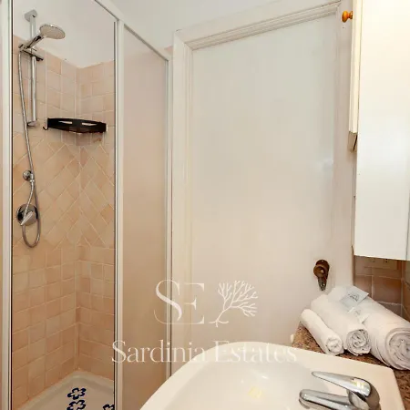 Villa Sandalia - 10 Meters To The Beach San Teodoro (Sardinia)